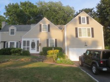 BEFORE: Port Washington Home Gets New Siding