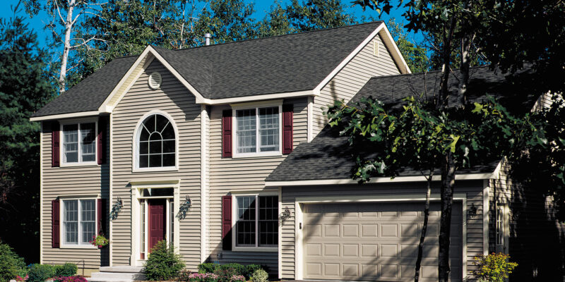Vinyl siding for residential homes in Queens and Long Island New York. By Major Homes Corp, 4th Generation Home Improvement family business.